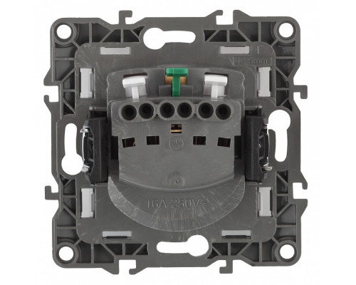 Розетка с заземлением, без рамки Эра Эра 12 12-2101-14