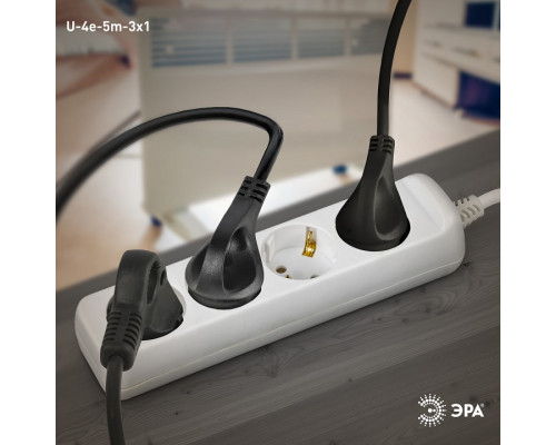 Удлинитель Эра  U-4e-5m-3x1