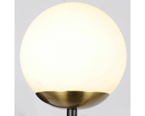 Бра ILLUMICO IL0059 IL0059-1W-79 BK COP