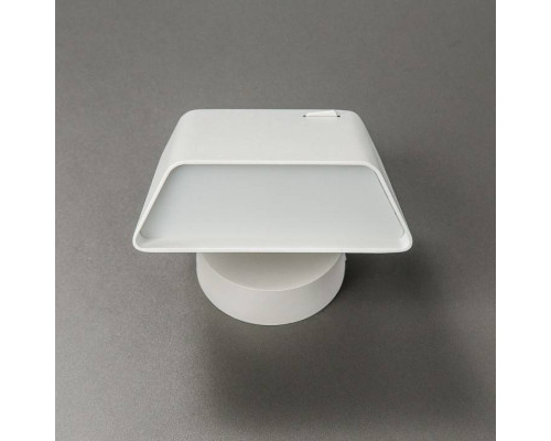 Бра CITILUX Норман 1 LED 6 Вт CL533410N