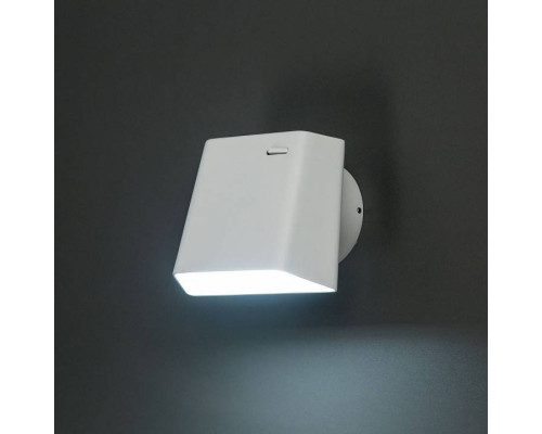 Бра CITILUX Норман 1 LED 6 Вт CL533410N