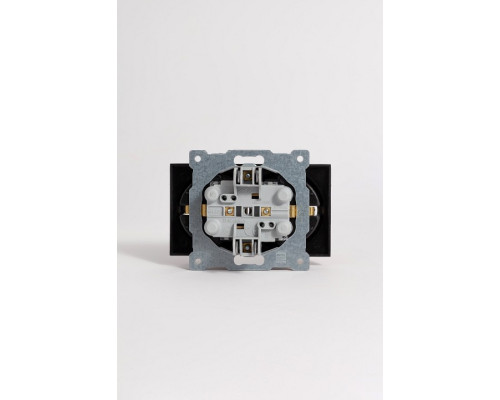 Розетка двойная с заземлением, без рамки Elbi Eleсtriс Zena Vega 609-011100-907