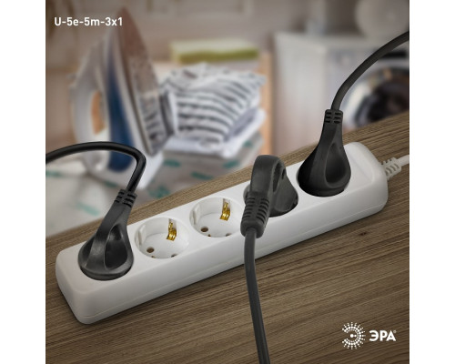 Удлинитель Эра  U-5e-5m-3x1