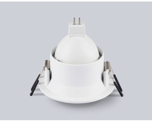 Встраиваемый светильник Ambrella Light TN TN102805