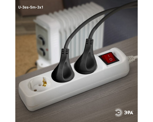 Удлинитель с выключателем Эра  U-3es-5m-3x1