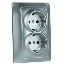 Розетка двойная с заземлением и со шторкой Gusi Electric BRAVO С10Р6-004