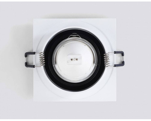 Встраиваемый светильник Ambrella Light TECHNO SPOT TN102727