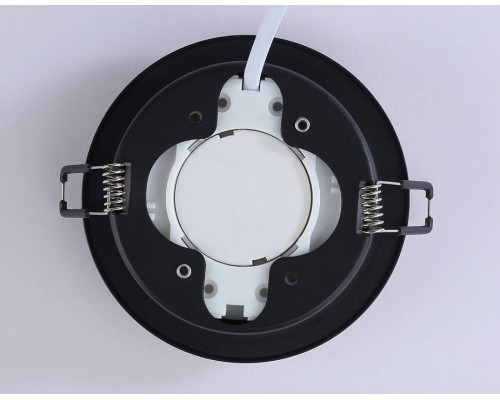 Встраиваемый светильник Ambrella Light TECHNO SPOT TN5228