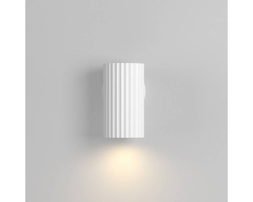 Бра Maytoni Calipso C106WL-01-GU10-W