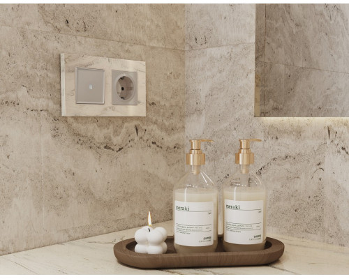 Накладка для розетки с заземлением и со шторками Ambrella Volt Quant AP3670