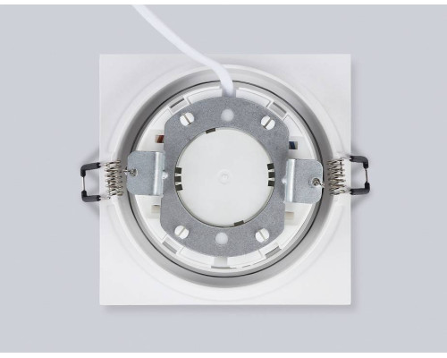 Встраиваемый светильник Ambrella Light TN TN51824