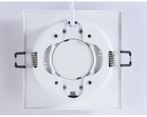 Встраиваемый светильник Ambrella Light TECHNO SPOT TN5230