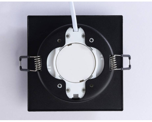 Встраиваемый светильник Ambrella Light TECHNO SPOT TN5232