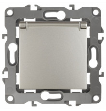 Розетка с заземлением и со шторкой, без рамки с крышкой Эра Эра 12 12-2103-15