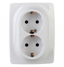 Розетка двойная с заземлением Эра Эра 12 12-2116-01