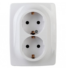Розетка двойная с заземлением Эра Эра 12 12-2106-01