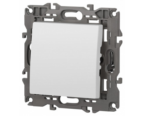 Переключатель перекрестный одноклавишный без рамки Эра Эра Elegance 14-1108-01