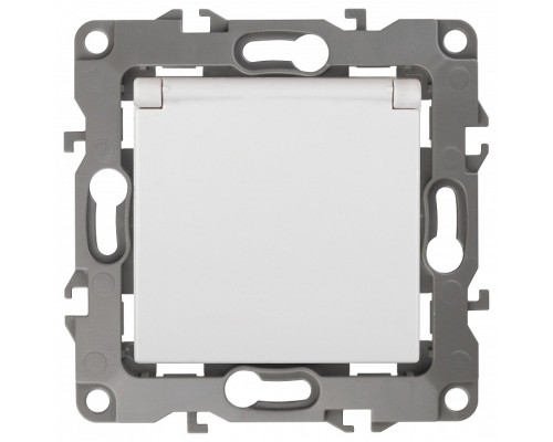 Розетка с заземлением и со шторкой, без рамки с крышкой Эра Эра 12 12-2003-01