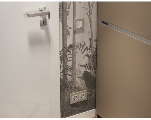 Рамка на 1 пост Ambrella Volt Qubi AF250361