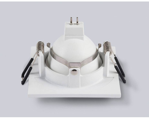 Встраиваемый светильник Ambrella Light TN TN102817