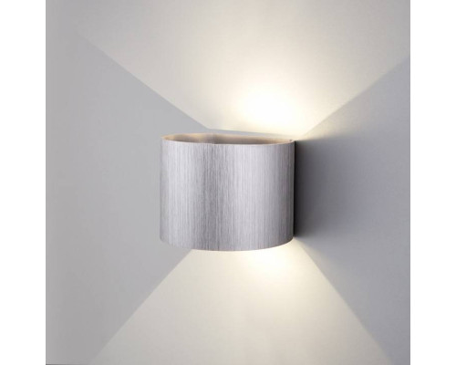 Накладной светильник Elektrostandard Blade 1518 TECHNO LED