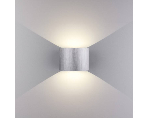 Накладной светильник Elektrostandard Blade 1518 TECHNO LED