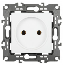 Розетка без заземления, без рамки Эра Эра 12 12-2105-01М