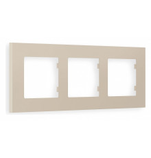 Рамка на 3 поста Ambrella Volt Qubi AF250363