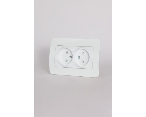 Розетка двойная без заземления и со шторкой Elbi Eleсtriс Jazz 508-010200-918