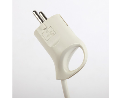 Вилка прямая с заземлением Эра  V3