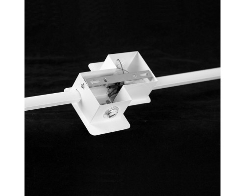 Накладной светильник Lussole Hardeman LSP-7392