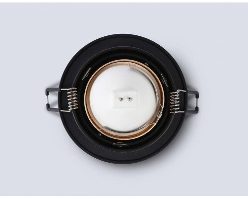 Встраиваемый светильник Ambrella Light TN TN102825