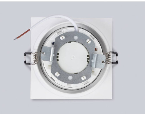 Встраиваемый светильник Ambrella Light TN TN51803