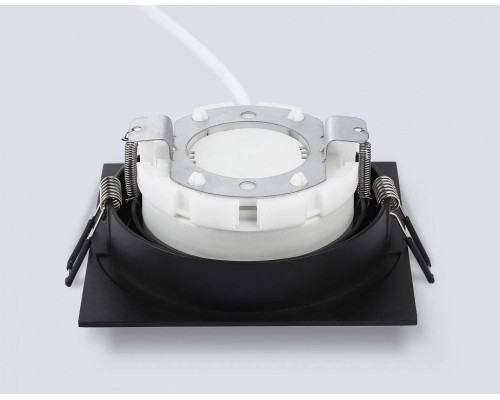 Встраиваемый светильник Ambrella Light TN TN51804