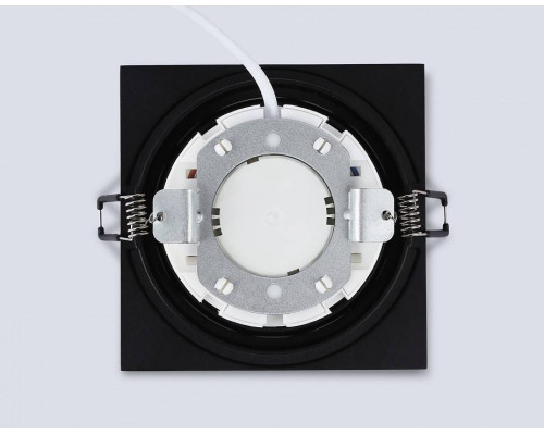 Встраиваемый светильник Ambrella Light TN TN51804