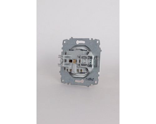 Розетка без заземления, без рамки Elbi Eleсtriс Jazz 607-010200-215