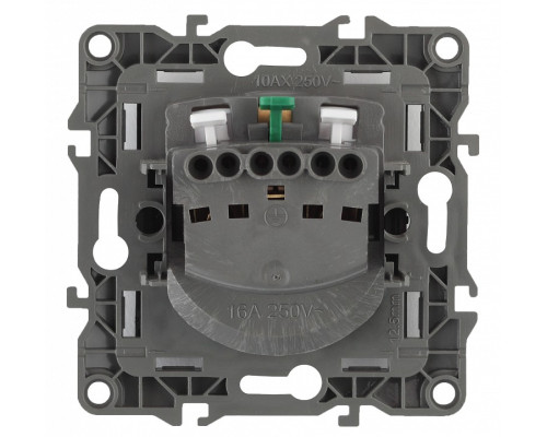 Розетка с заземлением, без рамки Эра Эра 12 12-2001-04