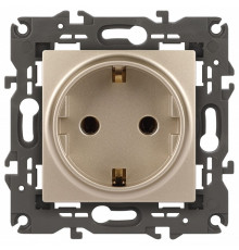 Розетка с заземлением, без рамки Эра Эра Elegance 14-2101-04
