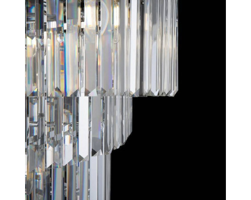 Потолочная люстра Maytoni Louis RC007CL-08CH