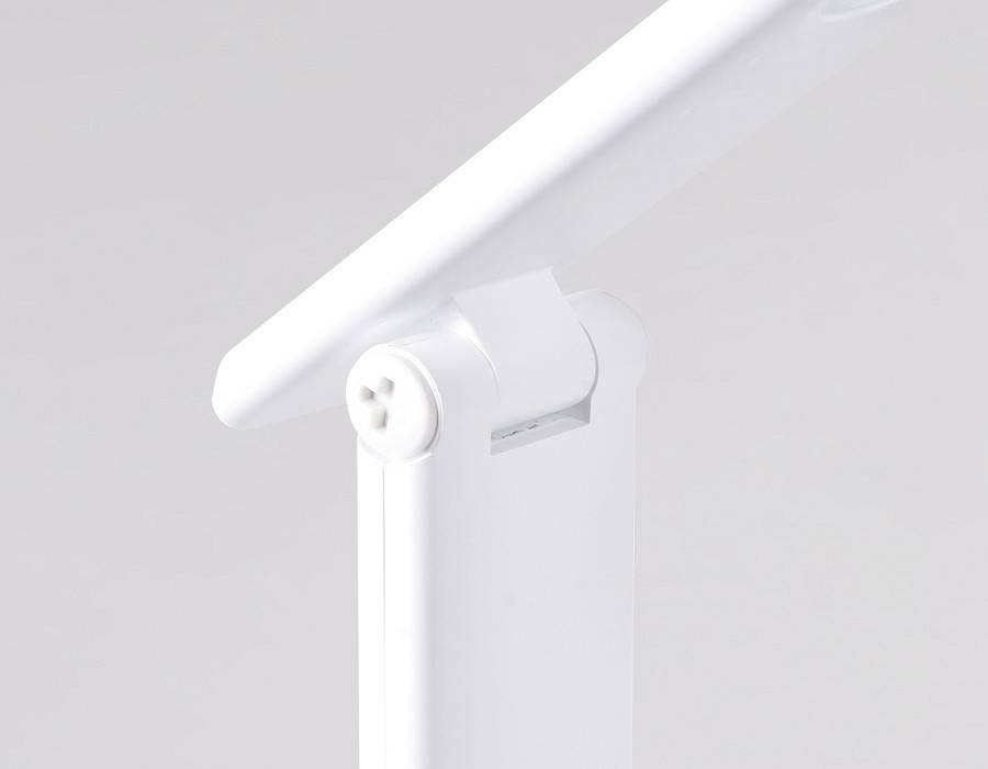 Настольная лампа офисная Ambrella Light DE DE530