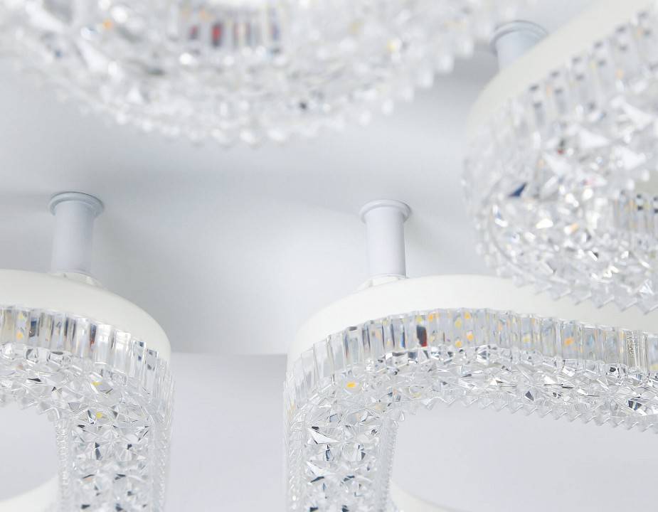 Потолочная люстра Ambrella Light FA FA3925