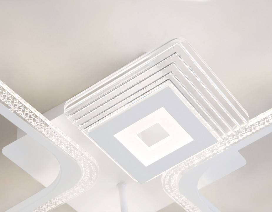 Потолочная люстра Ambrella Light FA FA4281