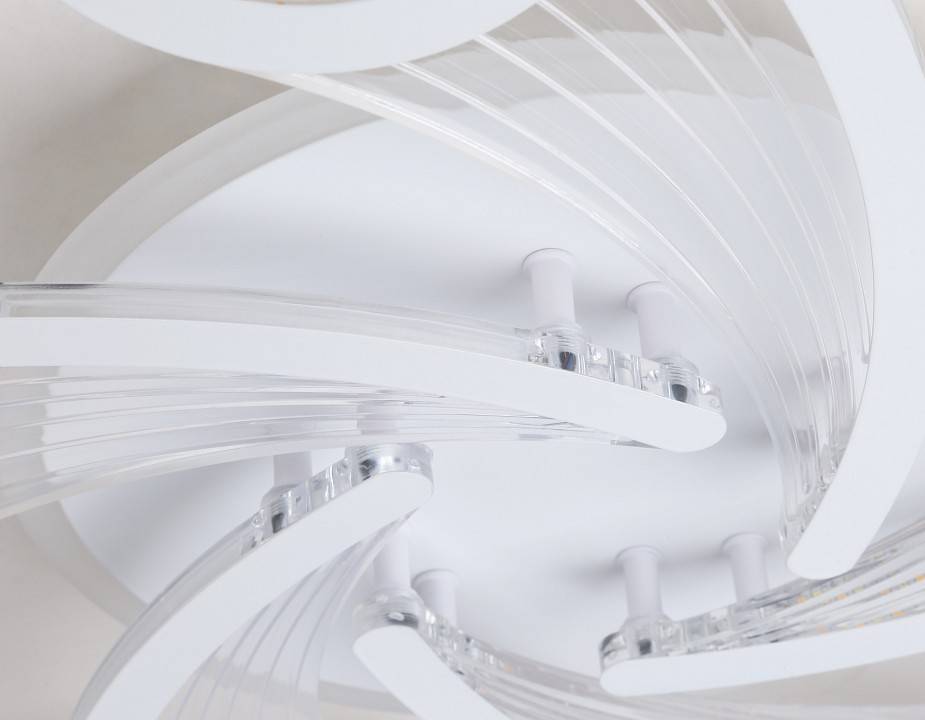 Потолочная люстра Ambrella Light FA FA4476