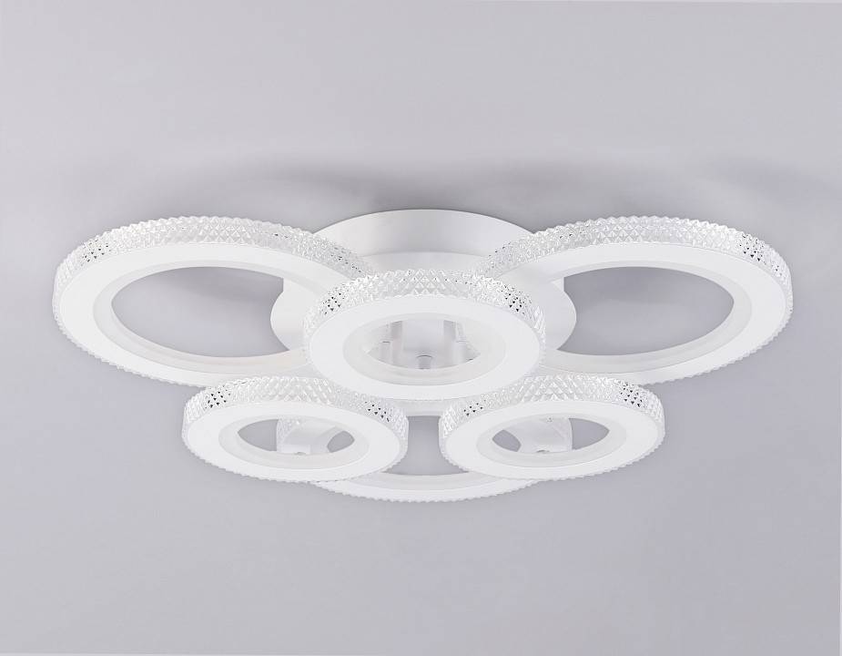 Потолочная люстра Ambrella Light FA FA8872