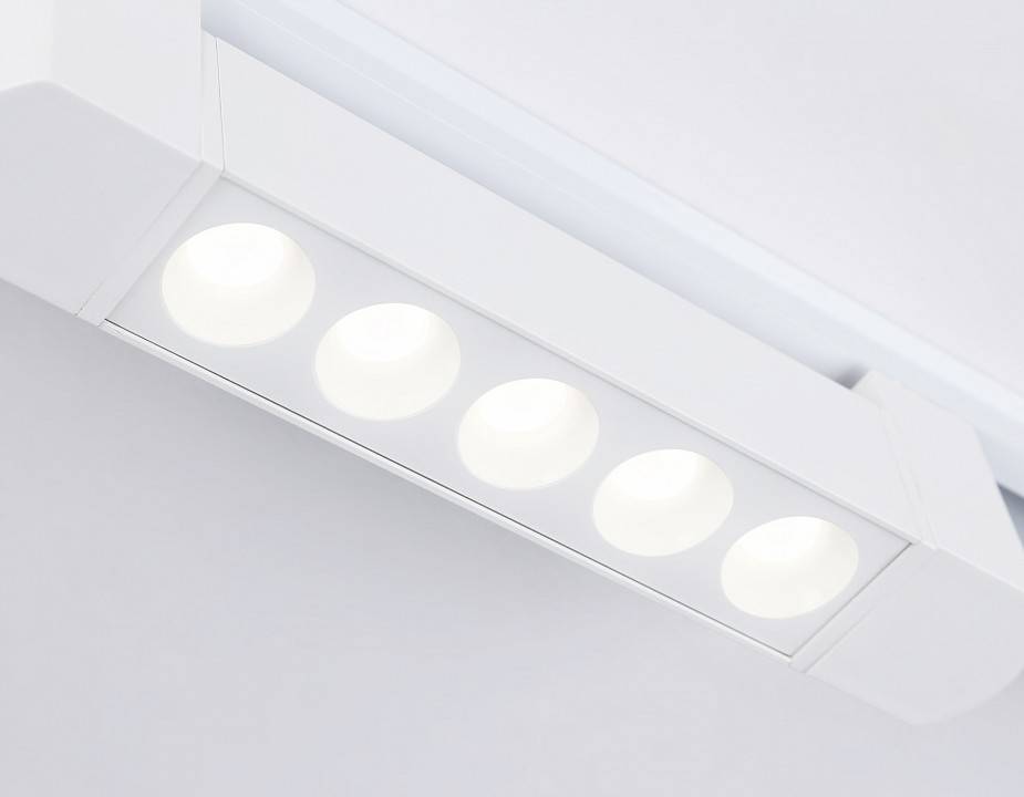 Накладной светильник Ambrella Light GL GL6700