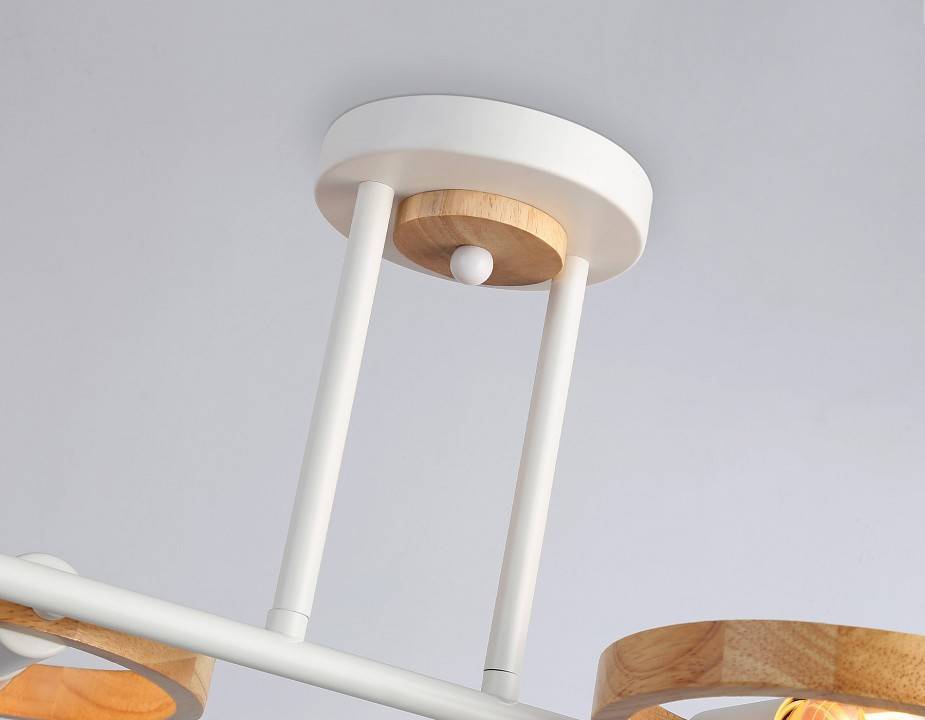 Люстра на штанге Ambrella Light TR TR8247