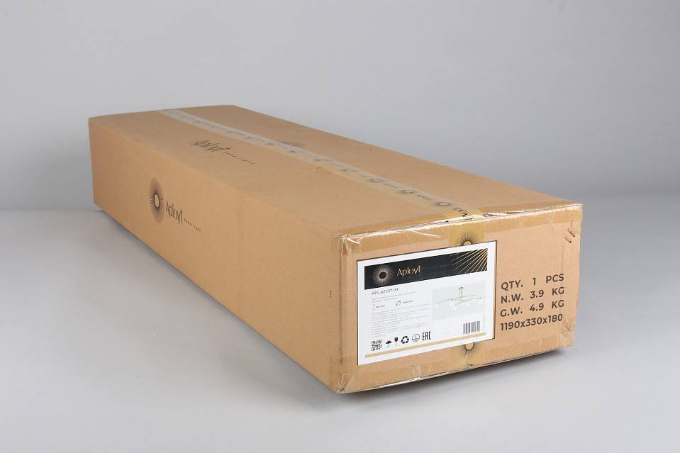 Люстра на штанге Aployt Ewelina 9 ламп APL.621.07.09