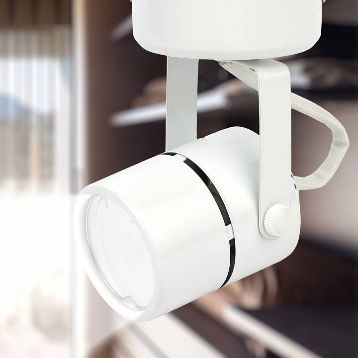 Светильник на штанге ЭРА OL4 GU10 WH Б0044267