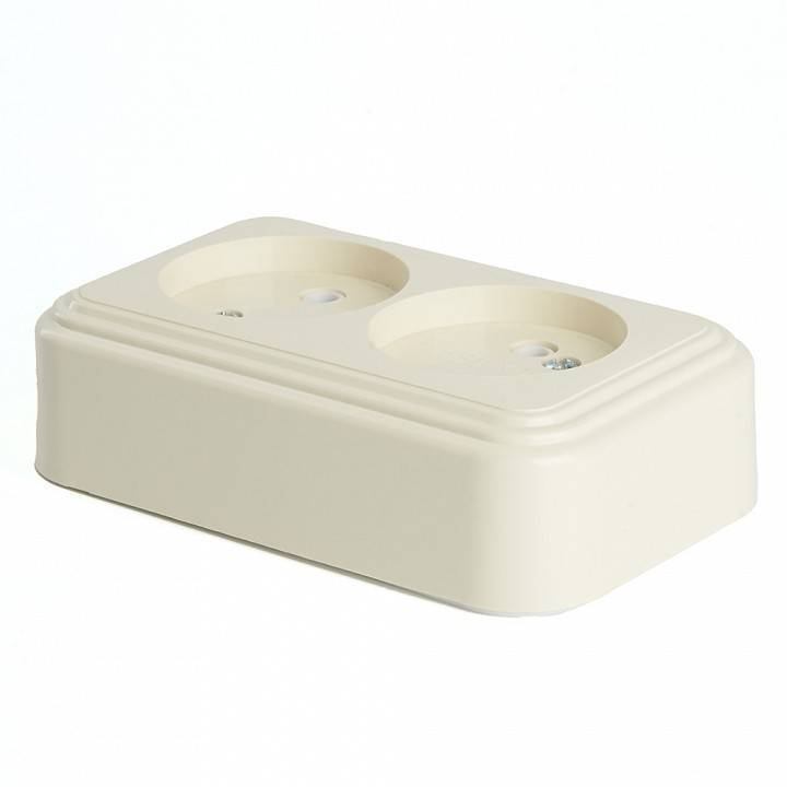 Розетка без заземления Stekker Брест накладная дуб 49057