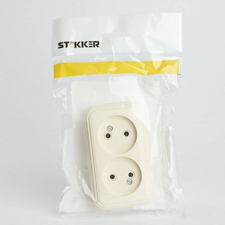 Розетка без заземления Stekker Брест накладная дуб 49057